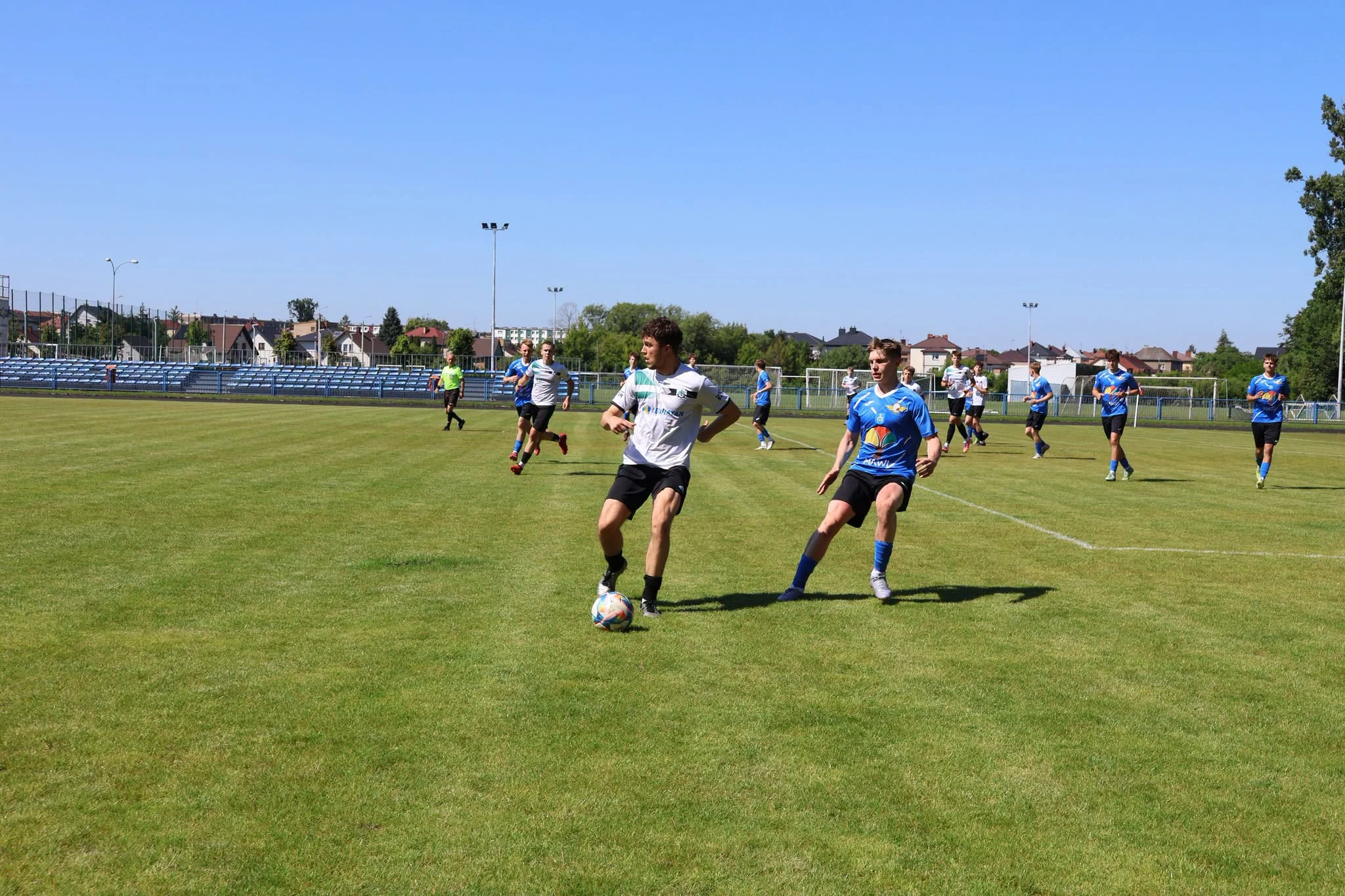 Koniec sezonu w Akademii Pogoni Łapy. Junior A1 na podium! — zdjęcie 7