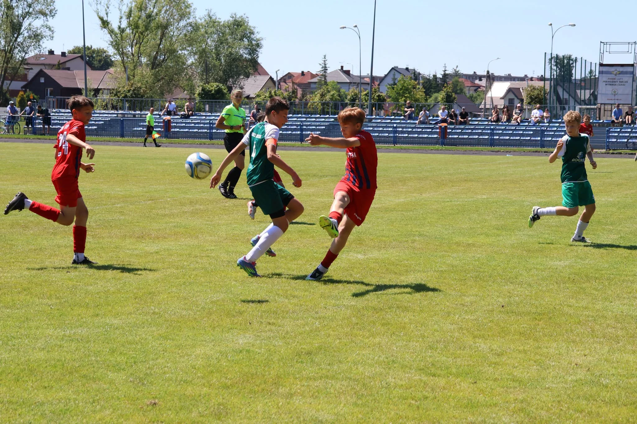 Koniec sezonu w Akademii Pogoni Łapy. Junior A1 na podium! — zdjęcie 34